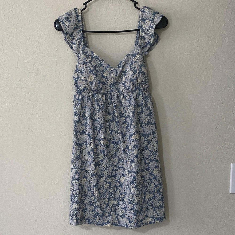 Blue Floral Sundress with Ruffled Straps and Pockets! - Picture 4 of 14